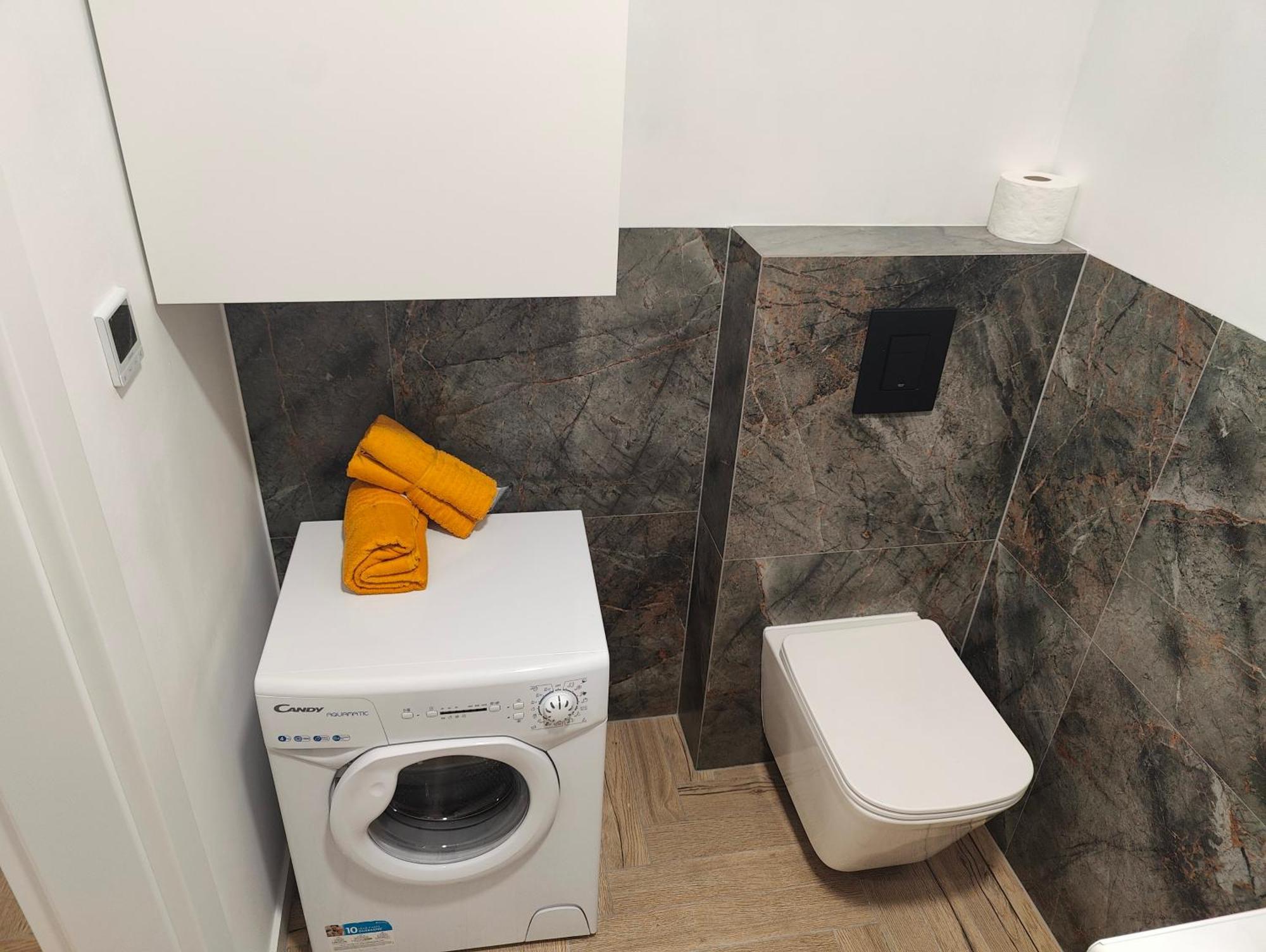 Turkusowa Kamienica Apartman Pierwoszyno Kültér fotó
